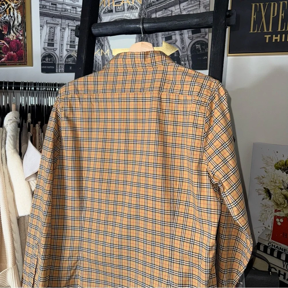 Burberry London England Classic Vintage Check Button Up Shirt Womens 14 EUC - Picture 11 of 13